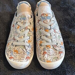 Skechers Kangaroo Print Sneakers - Multicolor GENTLE USED